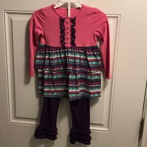 Girls matching set size 4